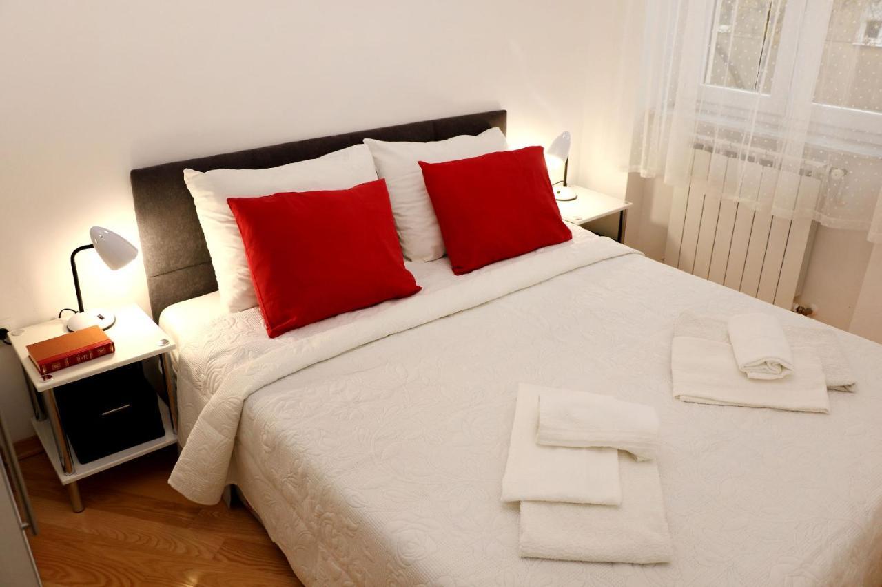 Apartment Elena 1, Zagreb City With Garage Luaran gambar
